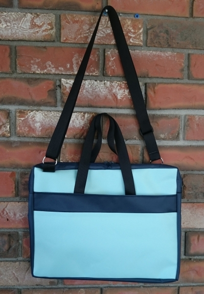 13.5"x 10.5" x 1.5" 600D Polycanvas Computer/Tablet Bag