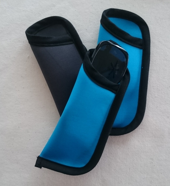 Neoprene sunglasses pouch